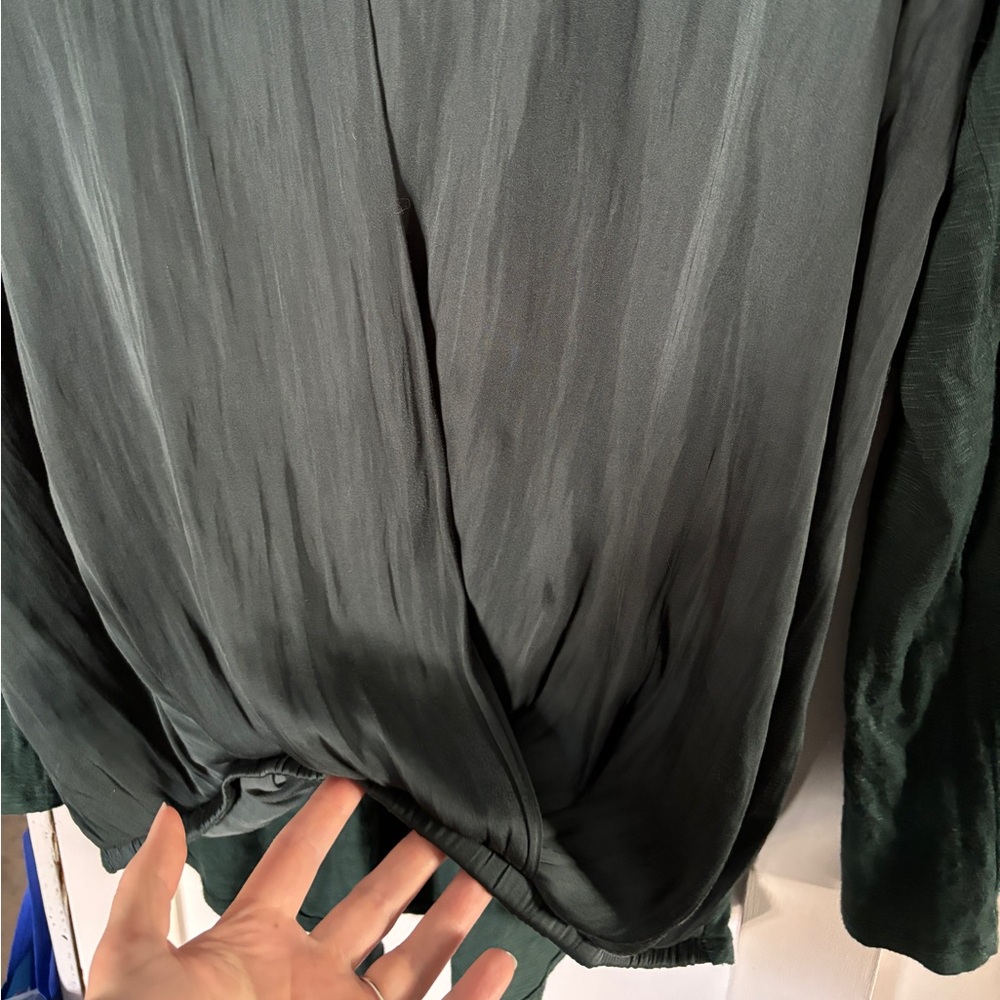 Anthropologie Dolan satin wrap blouse evergreen - Picture 5 of 5